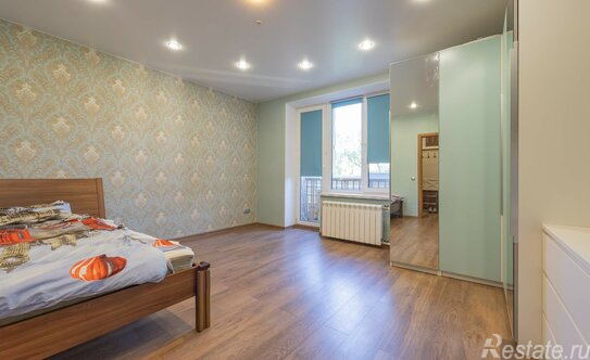 Продажа 3-комн квартиры на вторичном рынке улица Крупской,  д. 5