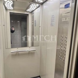 Продажа 1-комн квартиры на вторичном рынке Старобитцевская улица,  д. 23 к4