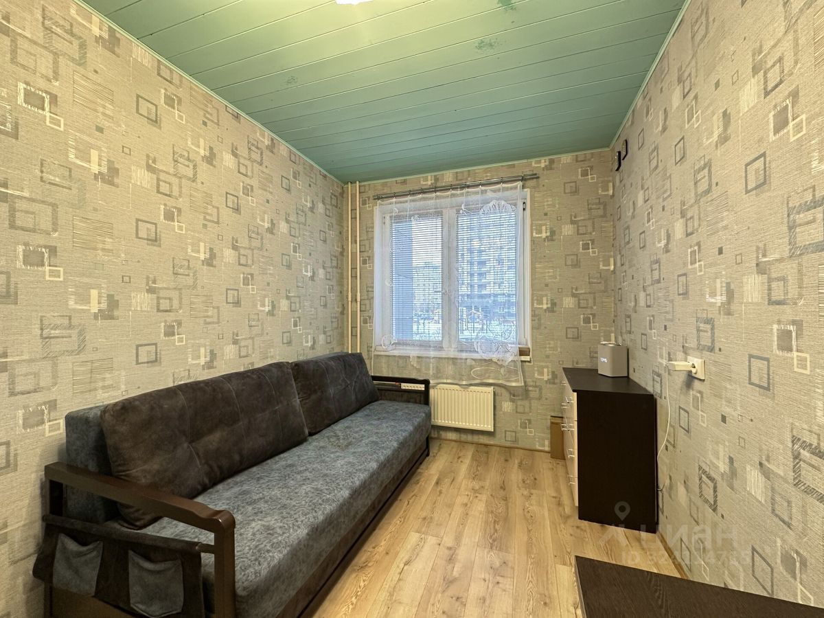 Продажа 1-комн квартиры на вторичном рынке пос. Шушары, Славянка тер., улица Ростовская, 23к1