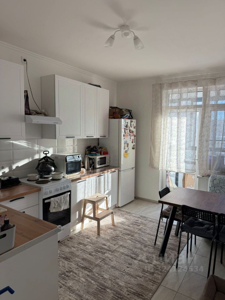 Продажа 2-комн квартиры на вторичном рынке Родниковая улица, 5А