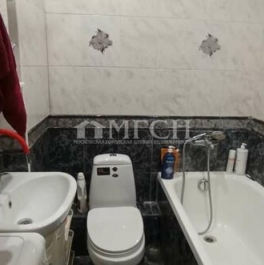 Продажа 2-комн квартиры на вторичном рынке улица Трофимова,  д. 29