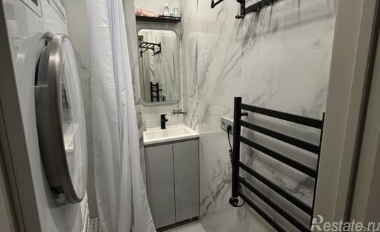 Продажа 3-комн квартиры на вторичном рынке улица Яблочкова,  д. 36