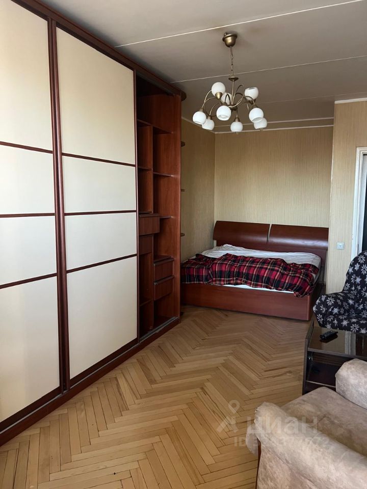 Аренда 1-комн квартиры на вторичном рынке Авангардная улица, 19/30