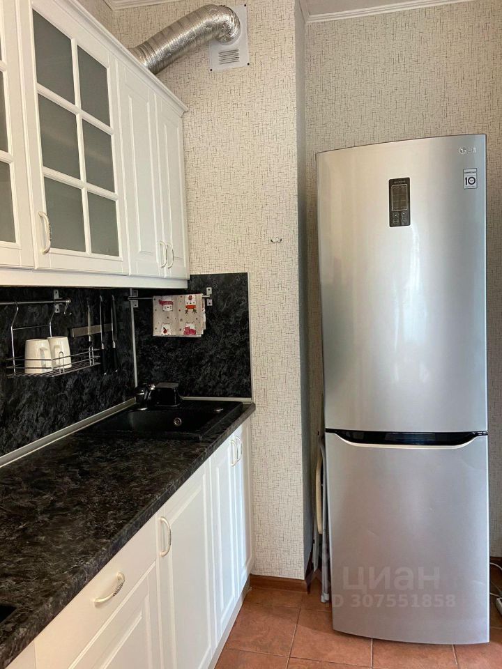 Аренда 1-комн квартиры на вторичном рынке Петергофское шоссе, 76К15