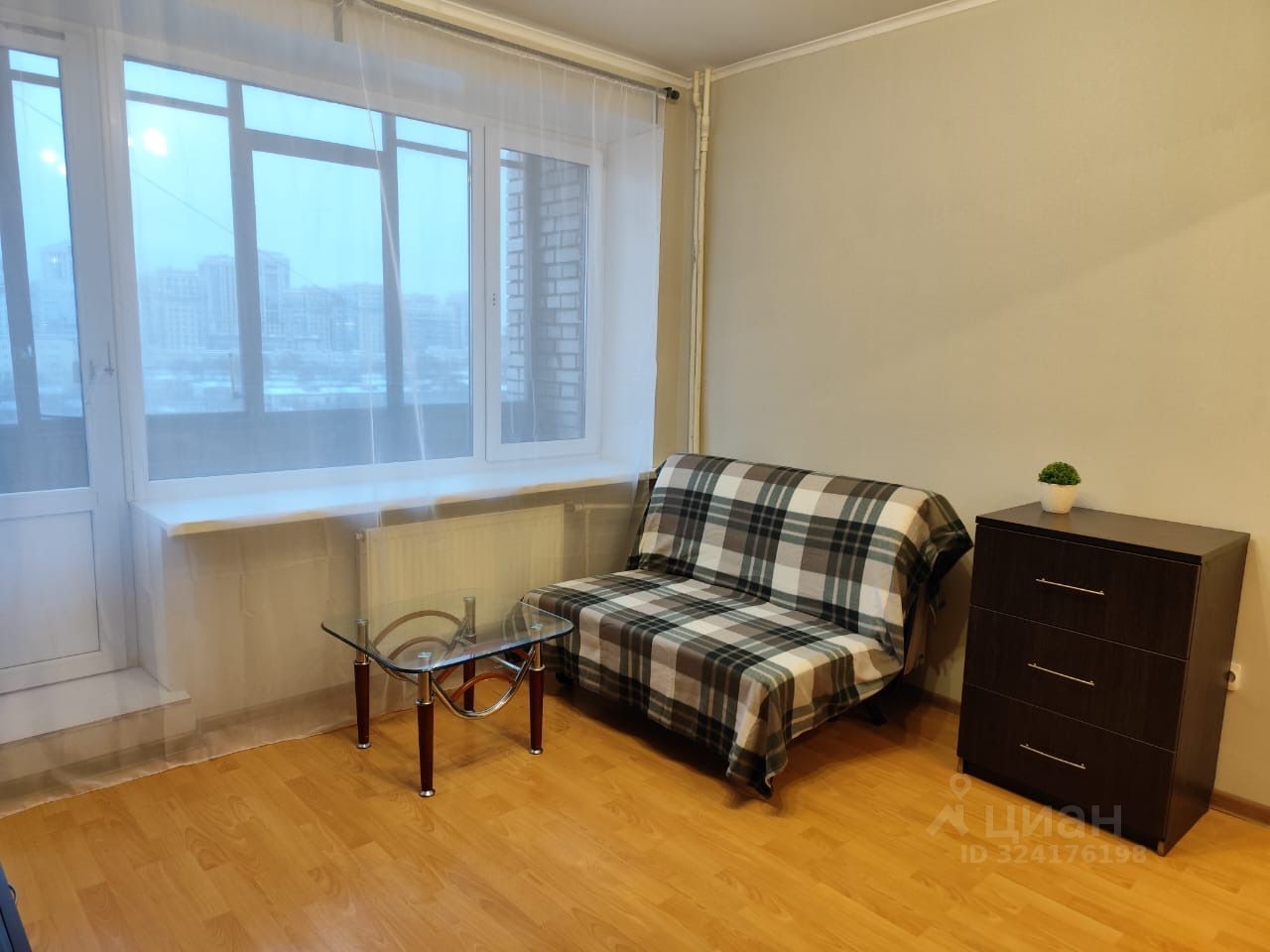 Аренда 1-комн квартиры на вторичном рынке Новоизмайловский проспект, 34К1