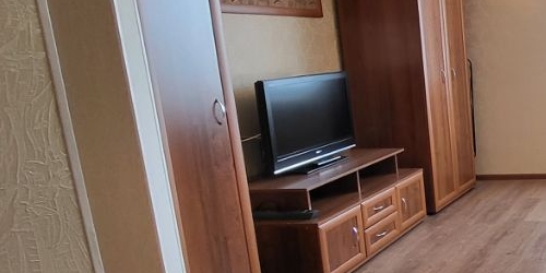 3-комн квартира проспект Ветеранов, 93