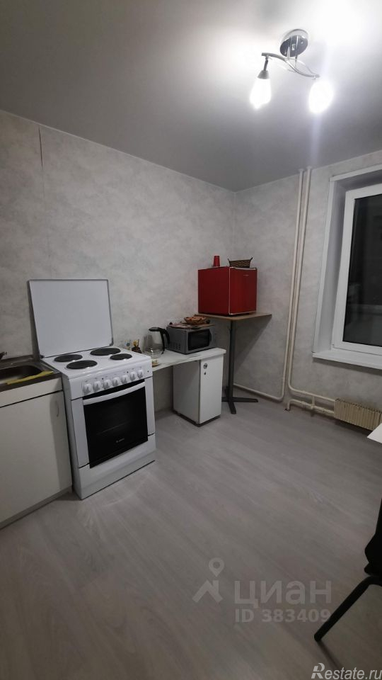 Продажа 1-комн квартиры на вторичном рынке улица Гоголя,  д. к1013