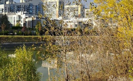 Продажа 2-комн квартиры на вторичном рынке Петергофское ш,  д. 45