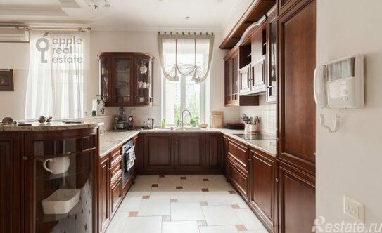 Аренда 5-комн квартиры на вторичном рынке Уланский переулок,  д. 19