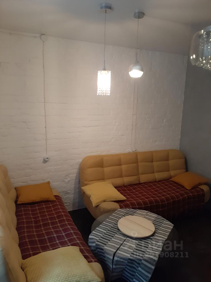 Аренда 2-комн квартиры на вторичном рынке Большая Конюшенная улица, 19/8