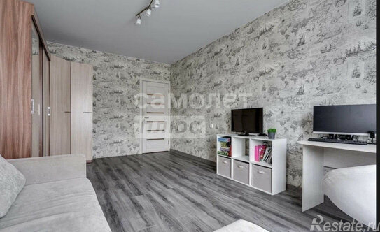 Продажа 2-комн квартиры на вторичном рынке улица Лавриненко