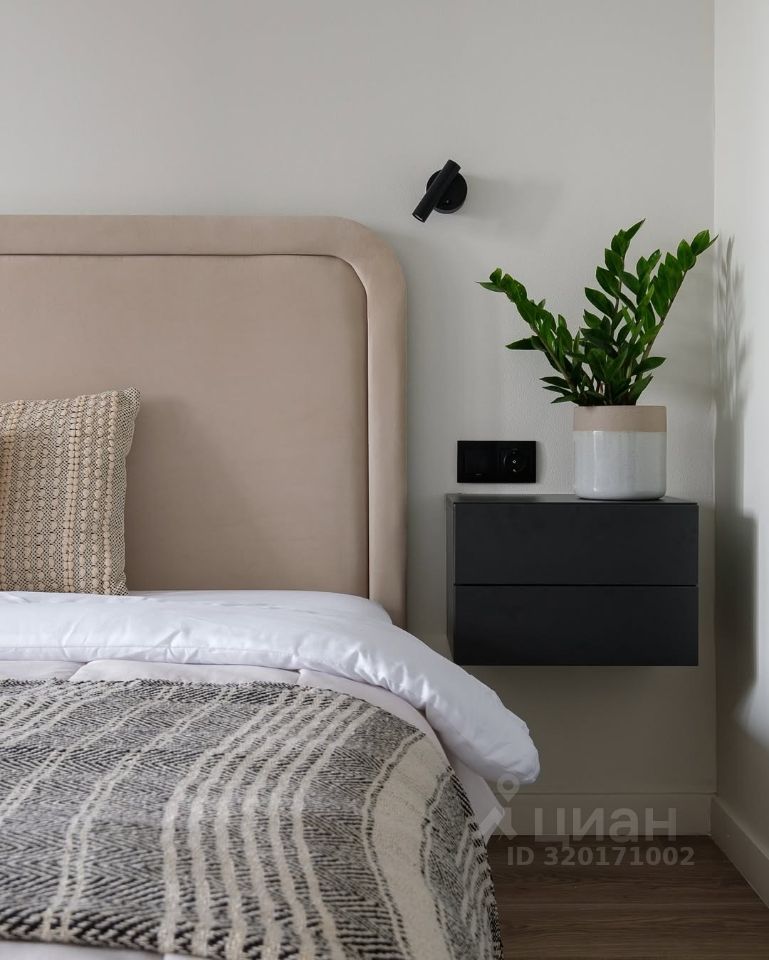 Продажа 1-комн квартиры на вторичном рынке 3-й Михалковский переулок, 15К4