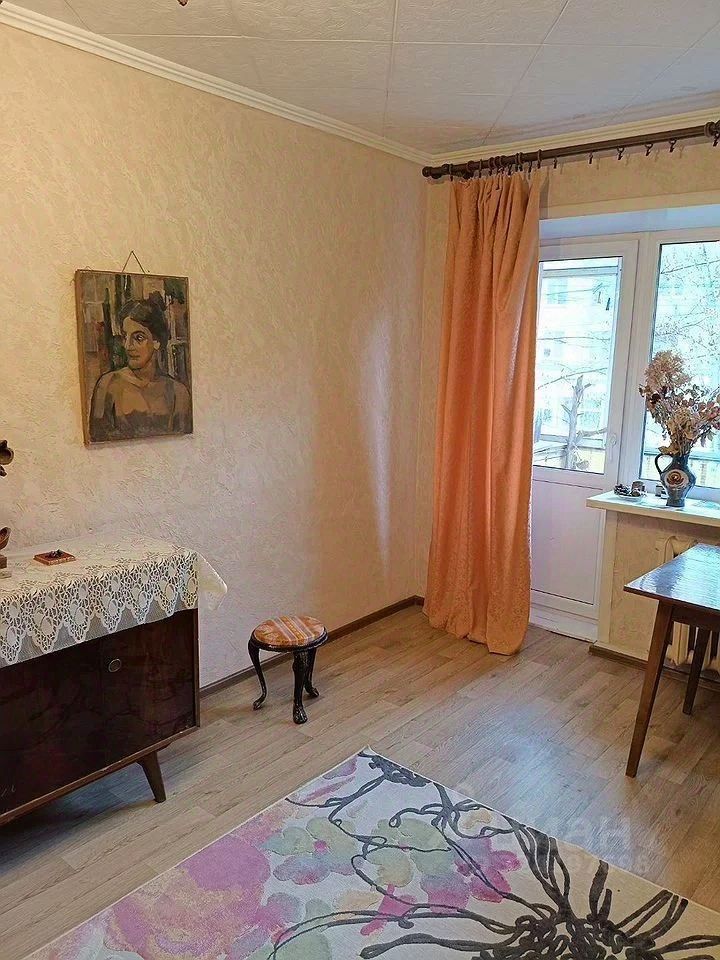 Аренда 1-комн квартиры на вторичном рынке Химки, улица Энгельса,  д. 1