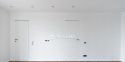 3-комн квартира улица Трофимова,  д. 6Б