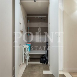 Продажа 3-комн квартиры на вторичном рынке ул Нежинская,  д. 1,  к. 2