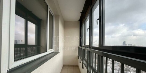 3-комн квартира Ереванская улица,  д. 8