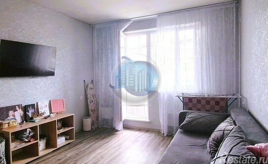 Продажа 1-комн квартиры на вторичном рынке Тамбовская улица,  д. 3/13