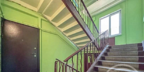 2-комн квартира Бабушкина ул. ,  д. 70