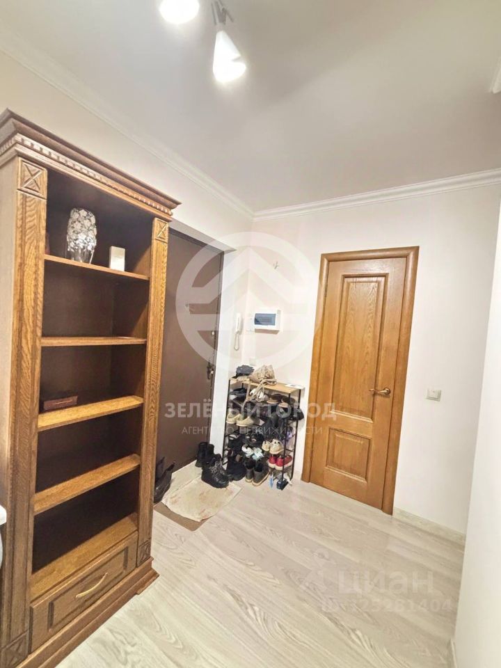 Продажа 1-комн квартиры на вторичном рынке Майданово мкр, 2к2