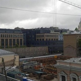 Продажа 3-комн квартиры на вторичном рынке Татарская Б. ул,  д. 26