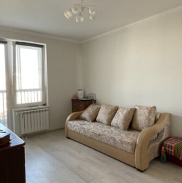 Продажа 2-комн квартиры на вторичном рынке улица Петра Романова,  д. 18