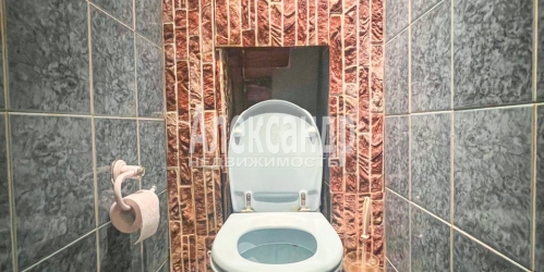 2-комн квартира Звездная ул. ,  д. 5,  к. 1