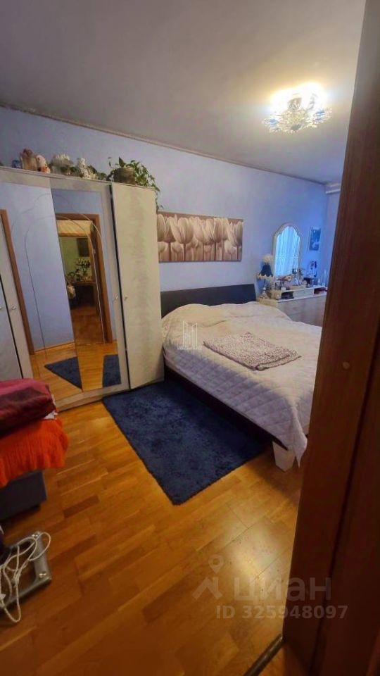 Продажа 3-комн квартиры на вторичном рынке улица Кораблестроителей, 39К1