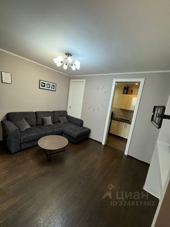 Продажа 2-комн квартиры на вторичном рынке Красногорск, Заводская улица, 18к1