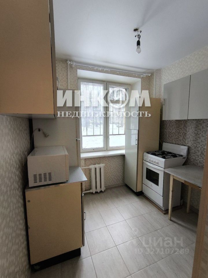 Продажа 2-комн квартиры на вторичном рынке Полоцкая улица, 6К2