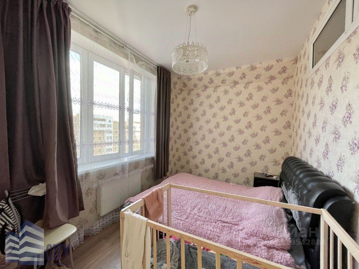 Продажа 3-комн квартиры на вторичном рынке Реутов, Комсомольская улица, 21к1