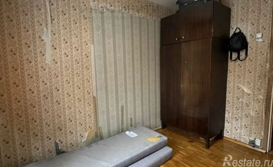 Продажа 2-комн квартиры на вторичном рынке Бирюлёвская улица