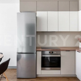 Продажа 2-комн квартиры на вторичном рынке Героев пр-кт,  д. 31,  к. 1