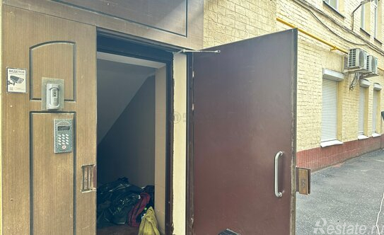 Продажа 3-комн квартиры на вторичном рынке Козихинский М. пер,  д. 10,  к. 2