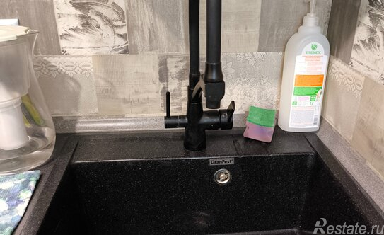 Продажа 1-комн квартиры на вторичном рынке Халтуринская улица,  д. 18