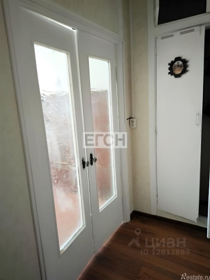 Продажа 1-комн квартиры на вторичном рынке Знаменская улица,  д. 5