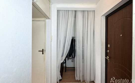 Продажа 1-комн квартиры на вторичном рынке Испытателей пр-кт,  д. 15,  к. 1