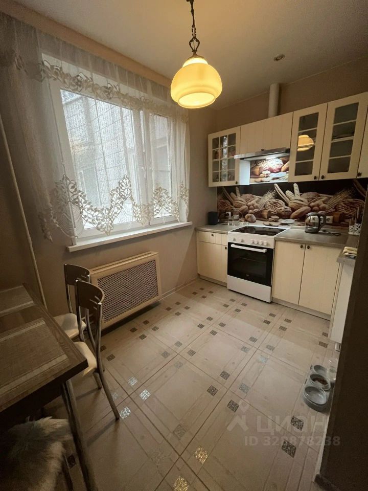 Продажа 1-комн квартиры на вторичном рынке Большая Филевская улица, 23К2