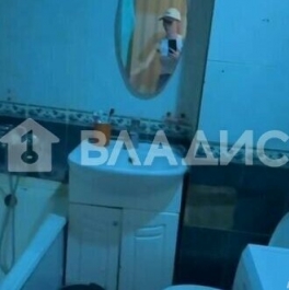 Продажа 1-комн квартиры на вторичном рынке ул Домодедовская,  д. 22,  к. 3