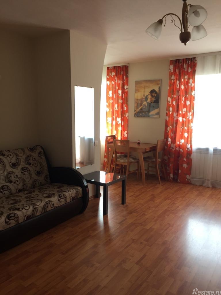 Аренда 2-комн квартиры на вторичном рынке Брусилова,  д. 39,  к. 1