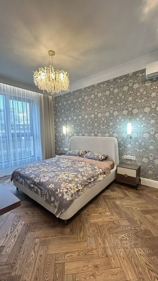 Аренда 4-комн квартиры на вторичном рынке улица Костикова,  д. 4к5