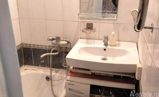 Продажа 1-комн квартиры на вторичном рынке Голубинская улица,  д. 17/9