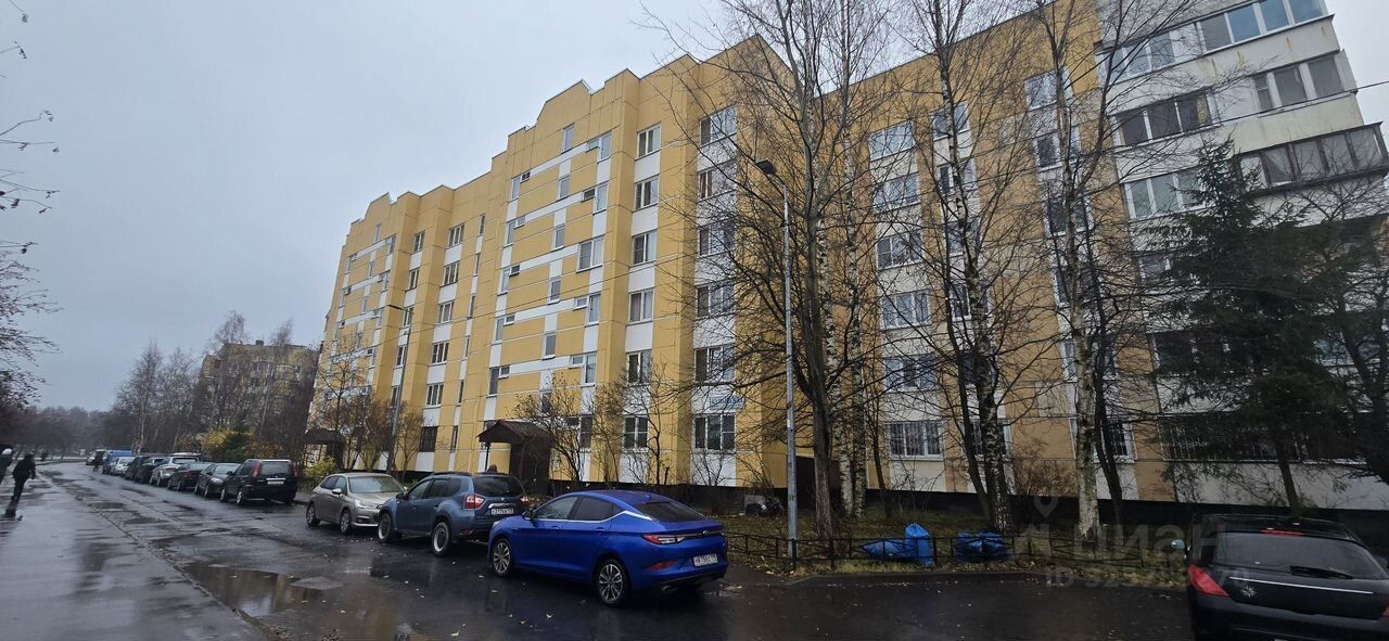 Продажа 2-комн квартиры на вторичном рынке Камышовая улица, 56К1