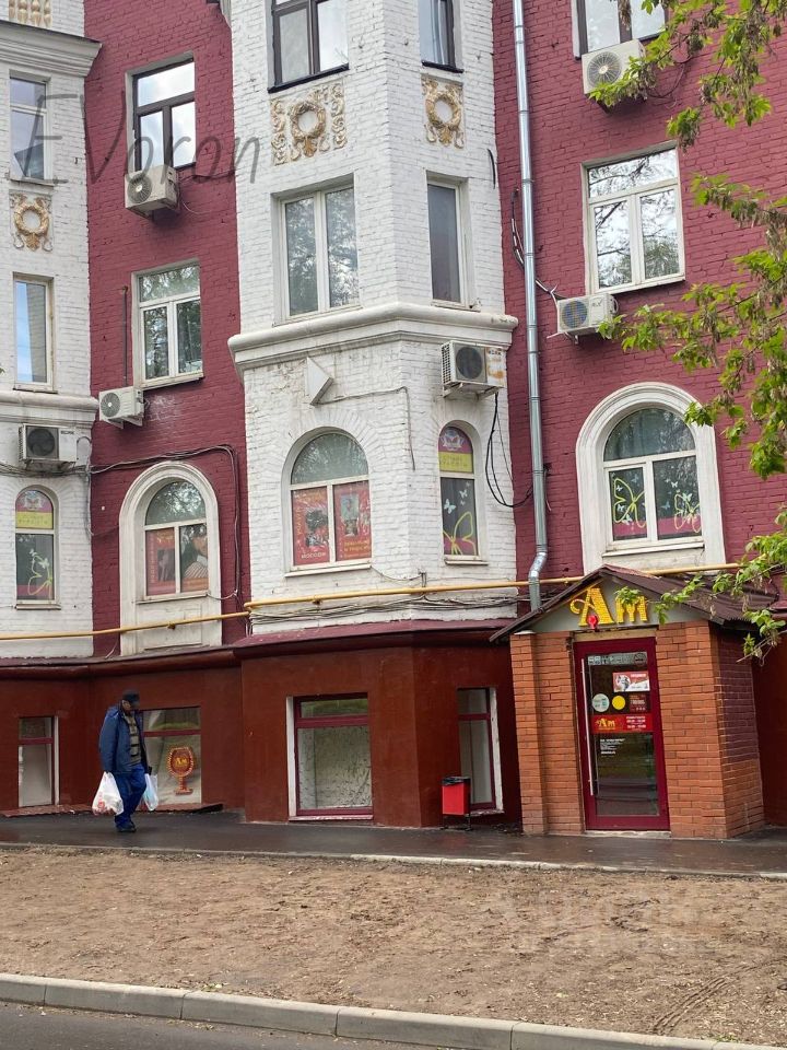 Продажа студии улица Толбухина, 8К1