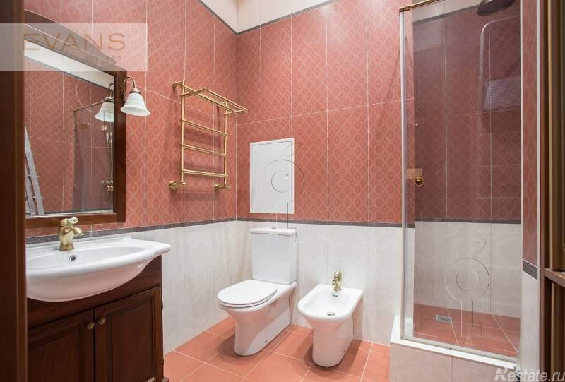 Продажа 3-комн квартиры на вторичном рынке Милютинский переулок,  д. 3