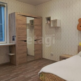 Продажа 2-комн квартиры на вторичном рынке Кириши г, Молодежный б-р,  д. 4