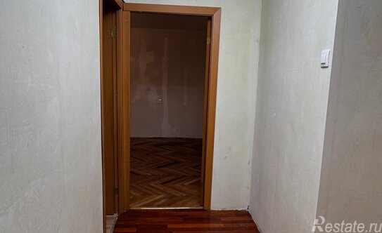 Продажа 2-комн квартиры на вторичном рынке Полевая улица,  д. 2/30