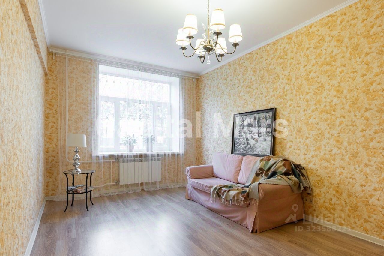 Аренда 2-комн квартиры на вторичном рынке улица Костякова, 8/6