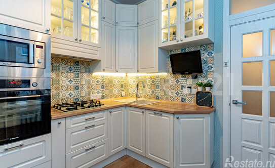 Продажа 2-комн квартиры на вторичном рынке Московский пр-кт,  д. 206,  к. 1