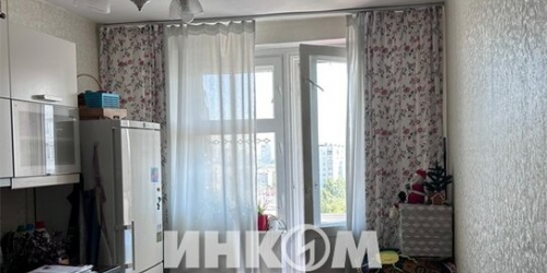 2-комн квартира улица Чистова,  д. 8/21