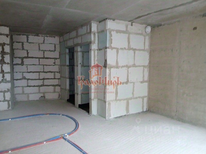 Продажа 2-комн квартиры на вторичном рынке д. Целеево, улица Пятиречье, 3